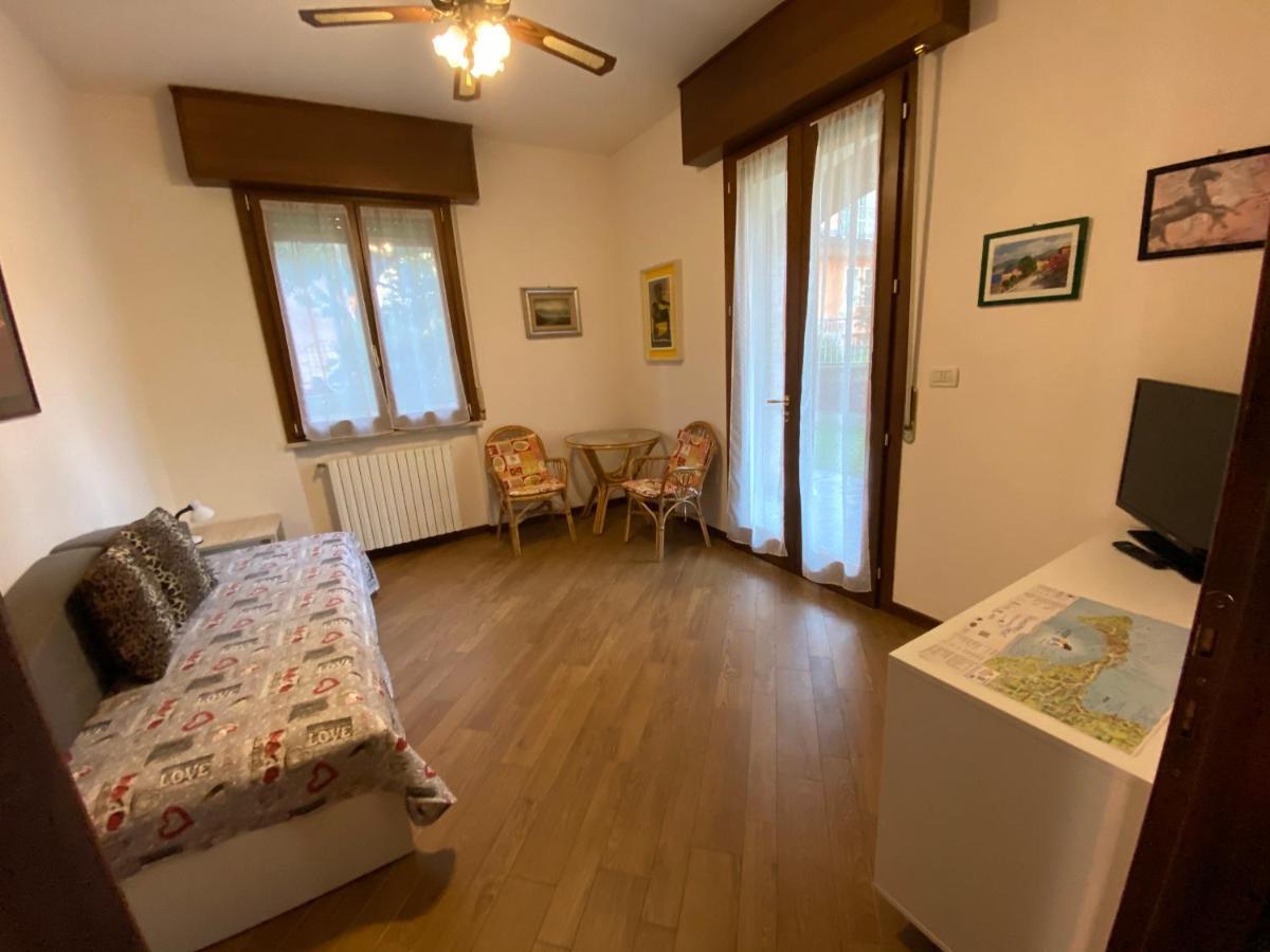 Appartamenti Altea Сирмионе Экстерьер фото