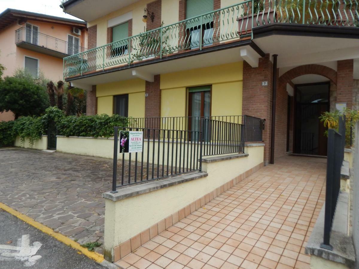 Appartamenti Altea Сирмионе Экстерьер фото